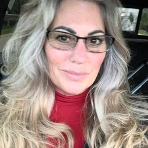 Meet your Posher, Kim marie